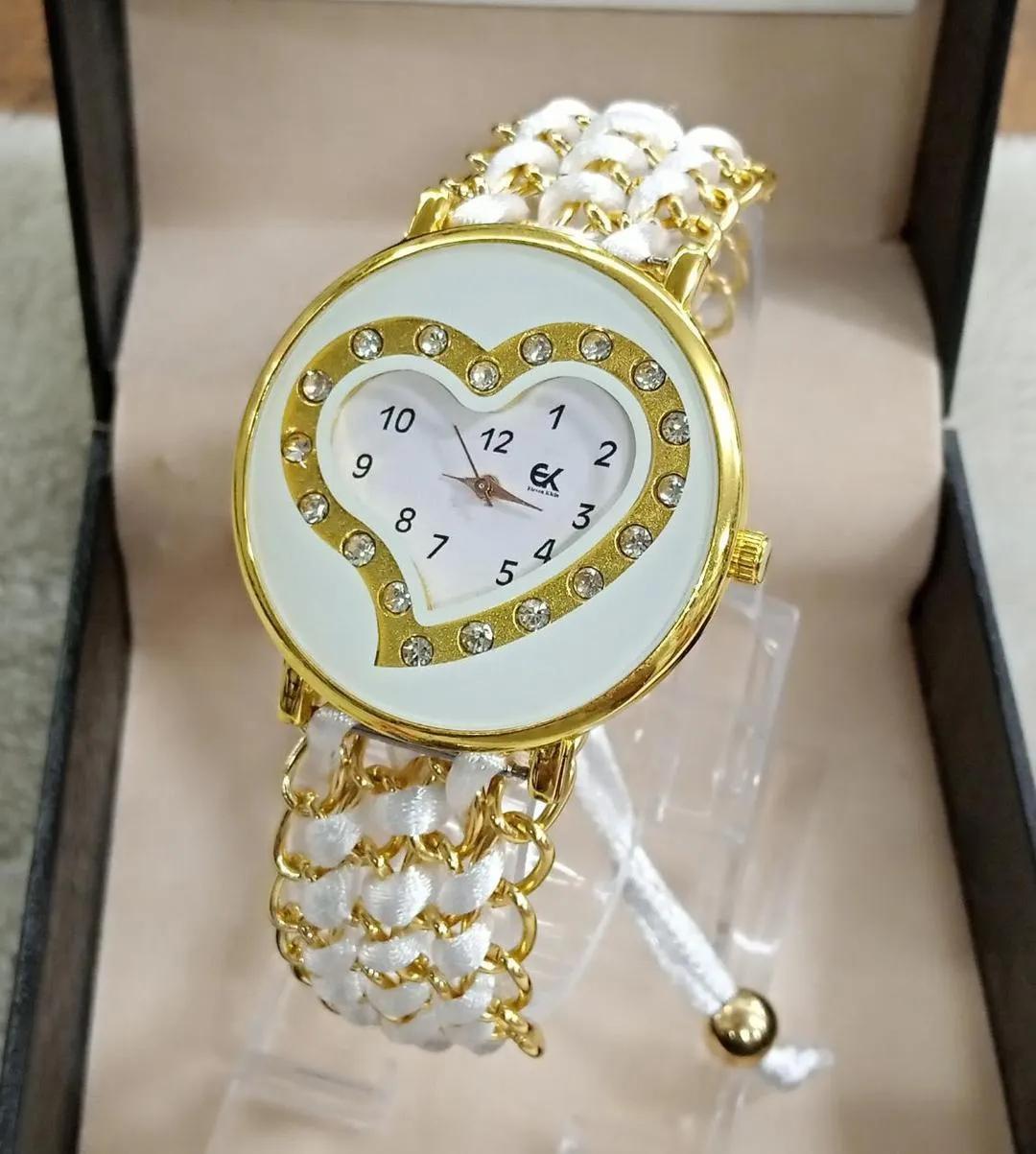 Women's Heart Shape Bracelet Watch