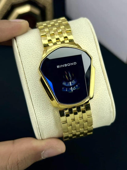 Chic Women's Watch with Elegant Chain Strap